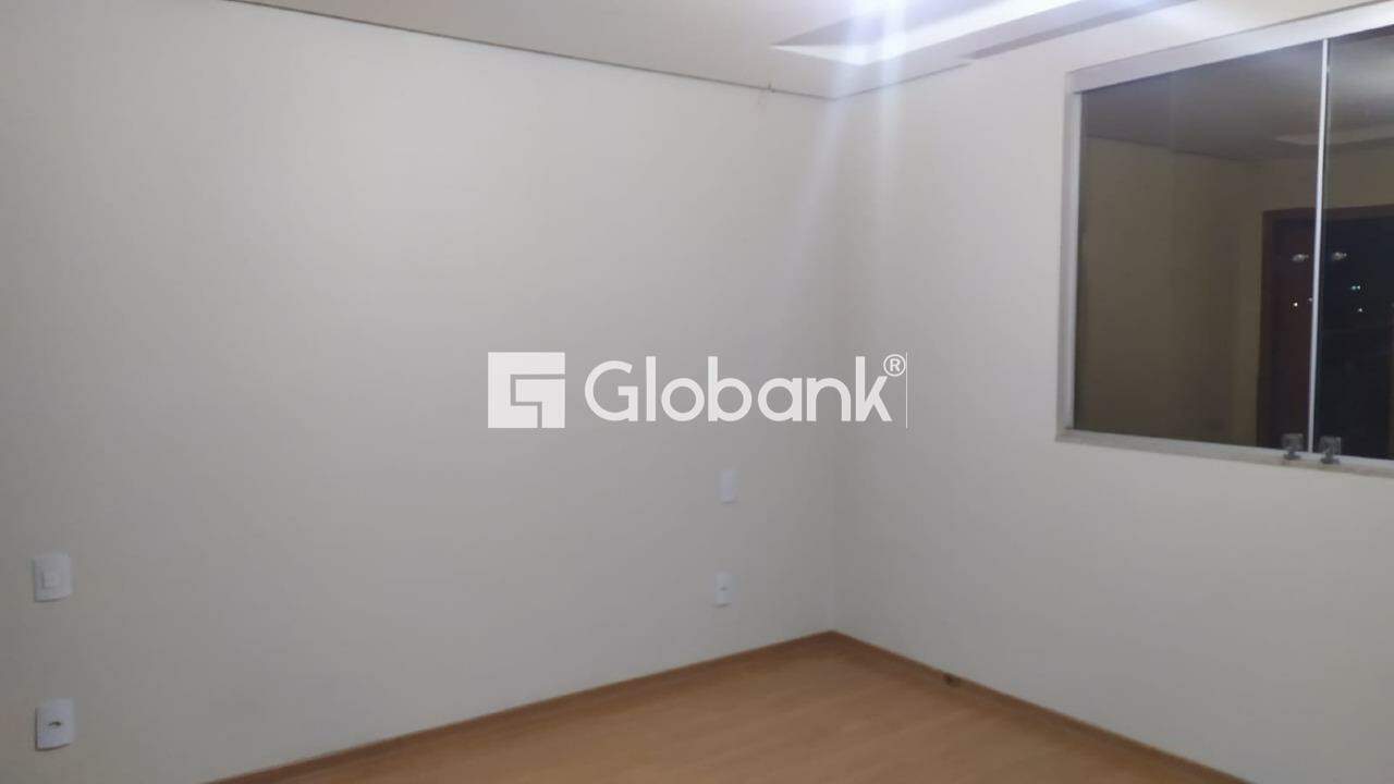 Casa 4 quartos à venda Alcides Rabelo 136,5m² Montes Claros MG: 