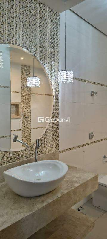 Casa 4 quartos à venda Alcides Rabelo 136,5m² Montes Claros MG: 