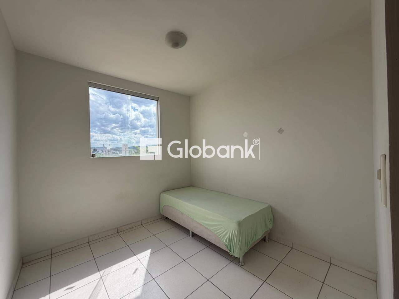 Apartamento 2 quartos para aluguel Planalto 48,93m² Montes Claros MG: 
