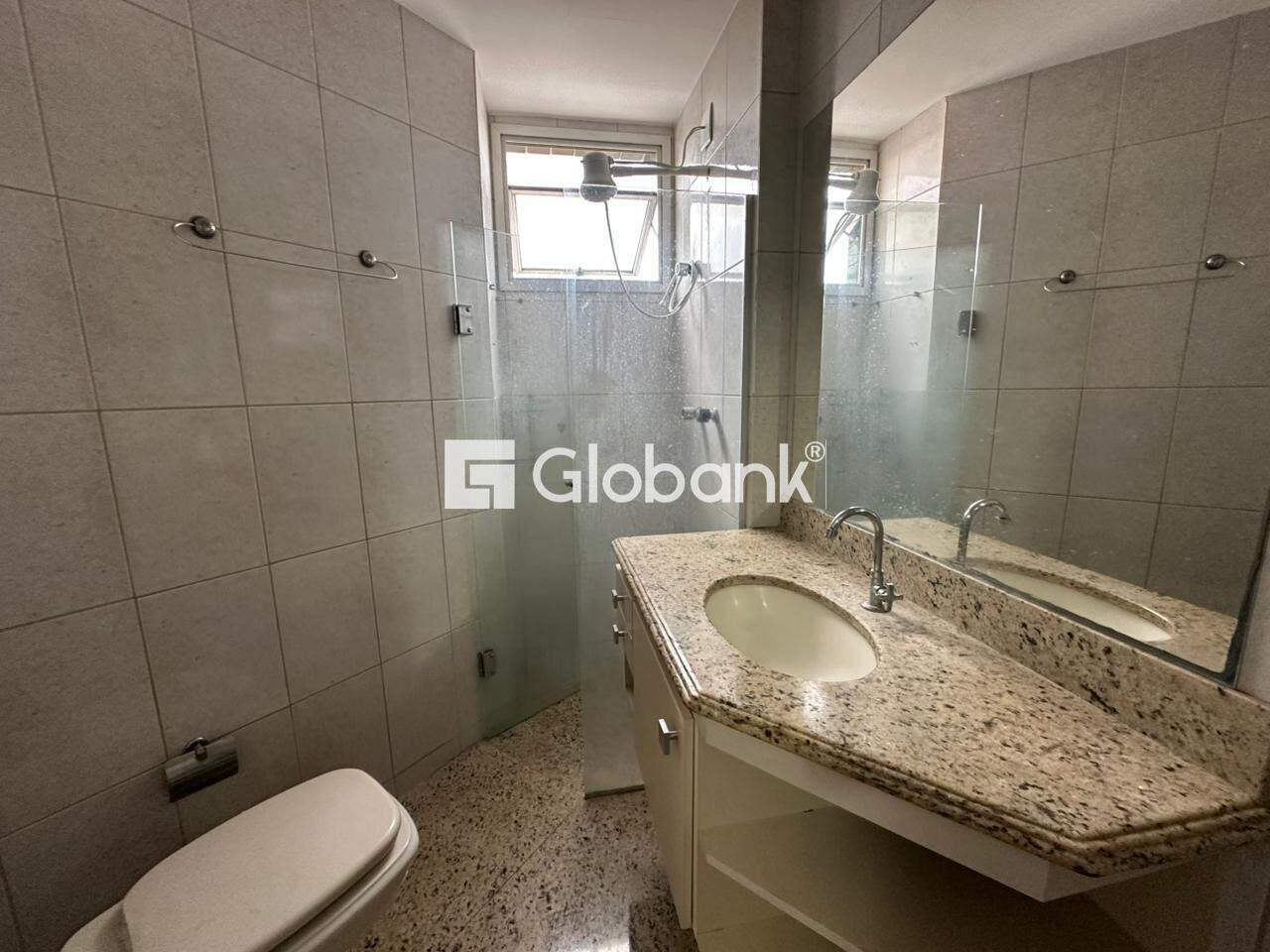 Flat 1 quarto para aluguel Ibituruna 35m² Montes Claros MG: Banheiro social