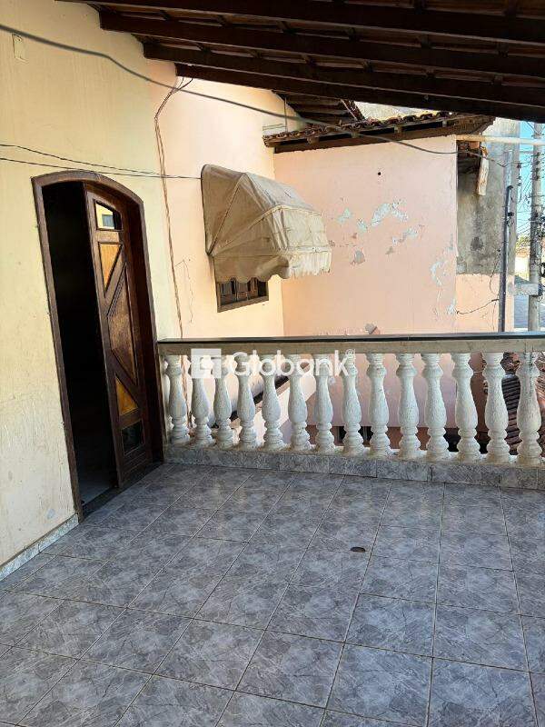 Casa 5 quartos à venda Alto São João 100m² Montes Claros MG: