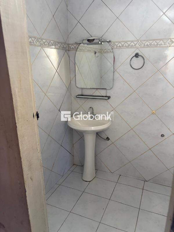 Casa 5 quartos à venda Alto São João 100m² Montes Claros MG: