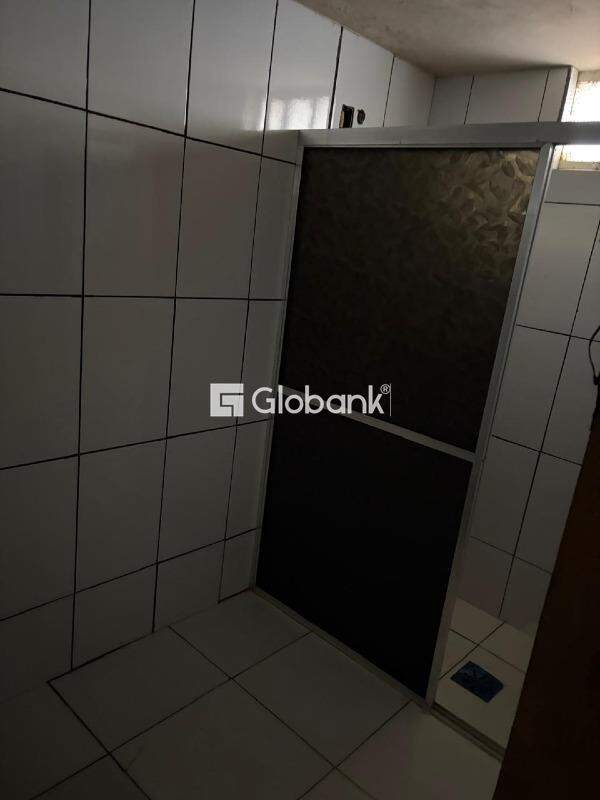 Casa 5 quartos à venda Alto São João 100m² Montes Claros MG: