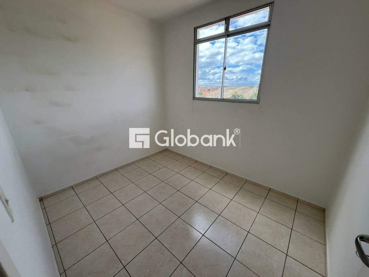 Apartamento 2 quartos para aluguel Belvedere 45m² Montes Claros MG: Quarto