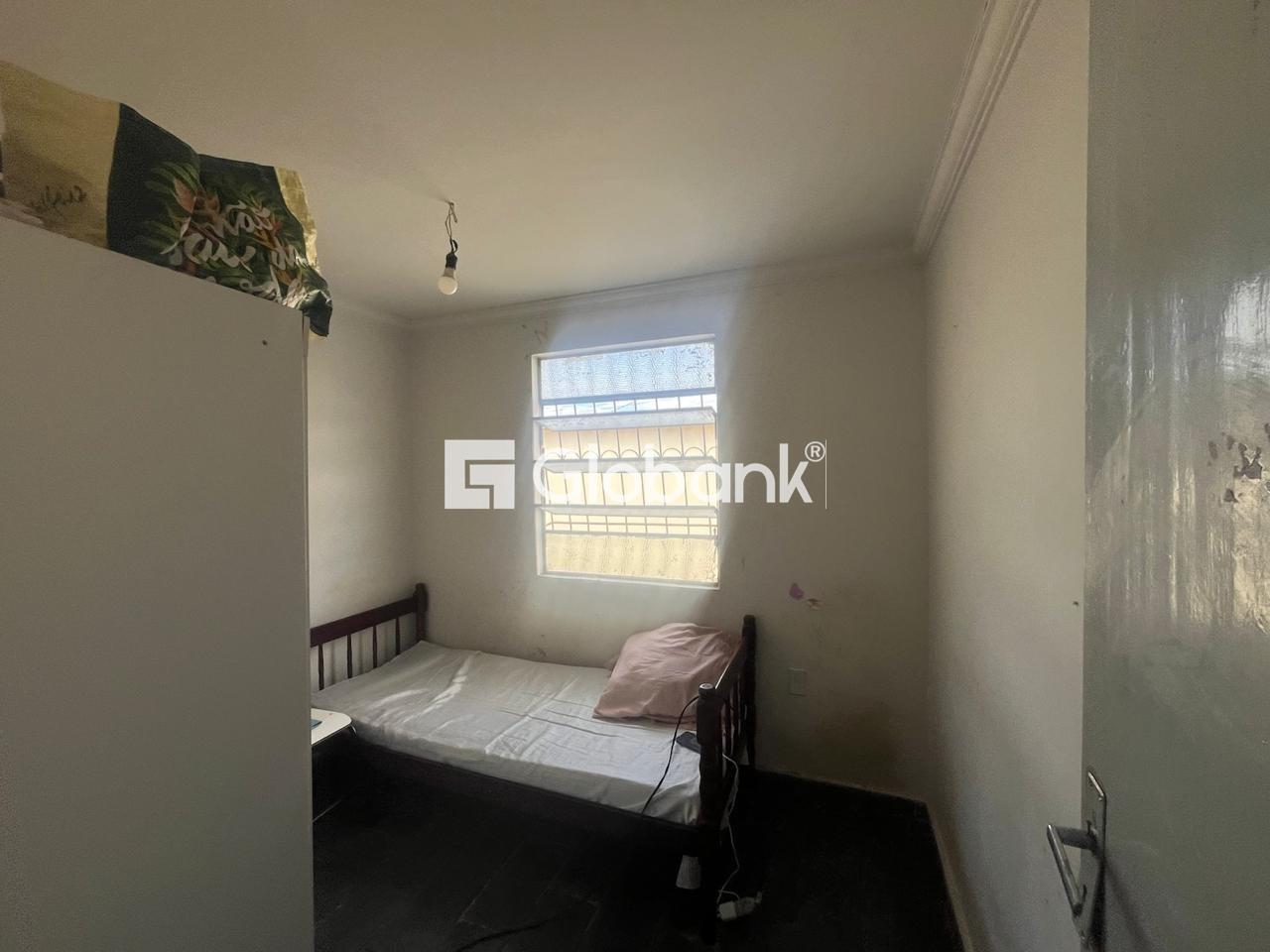 Casa 3 quartos à venda Conjunto Residencial JK 243m² Montes Claros MG: