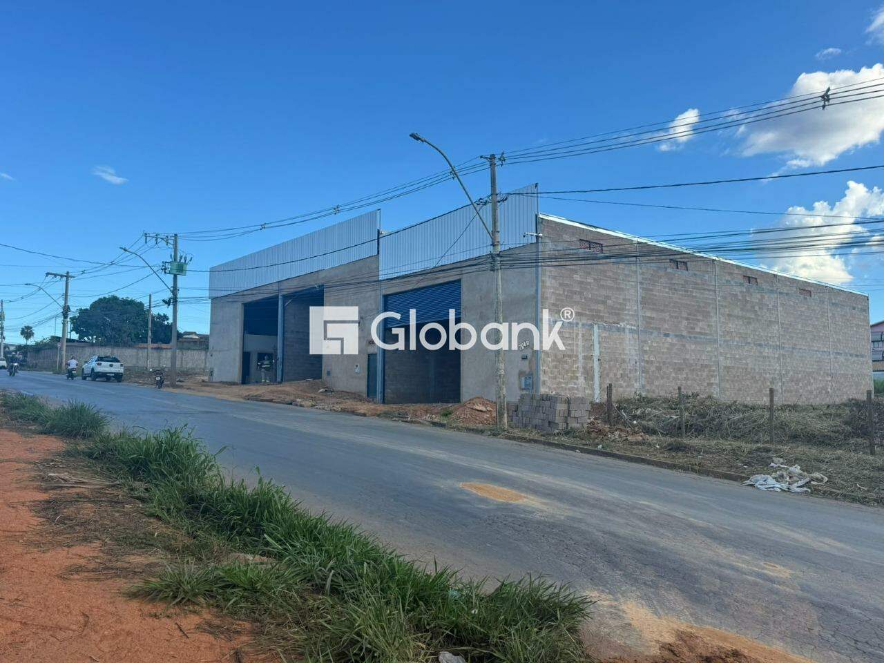 Galpão para aluguel Interlagos 300m² Montes Claros MG: 