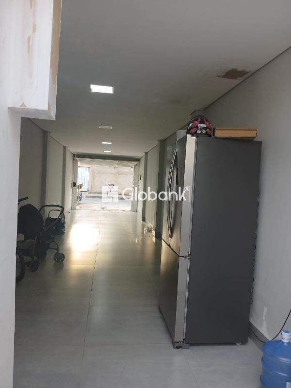 Casa 6 quartos à venda Nossa Senhora das Graças 400m² Montes Claros MG: