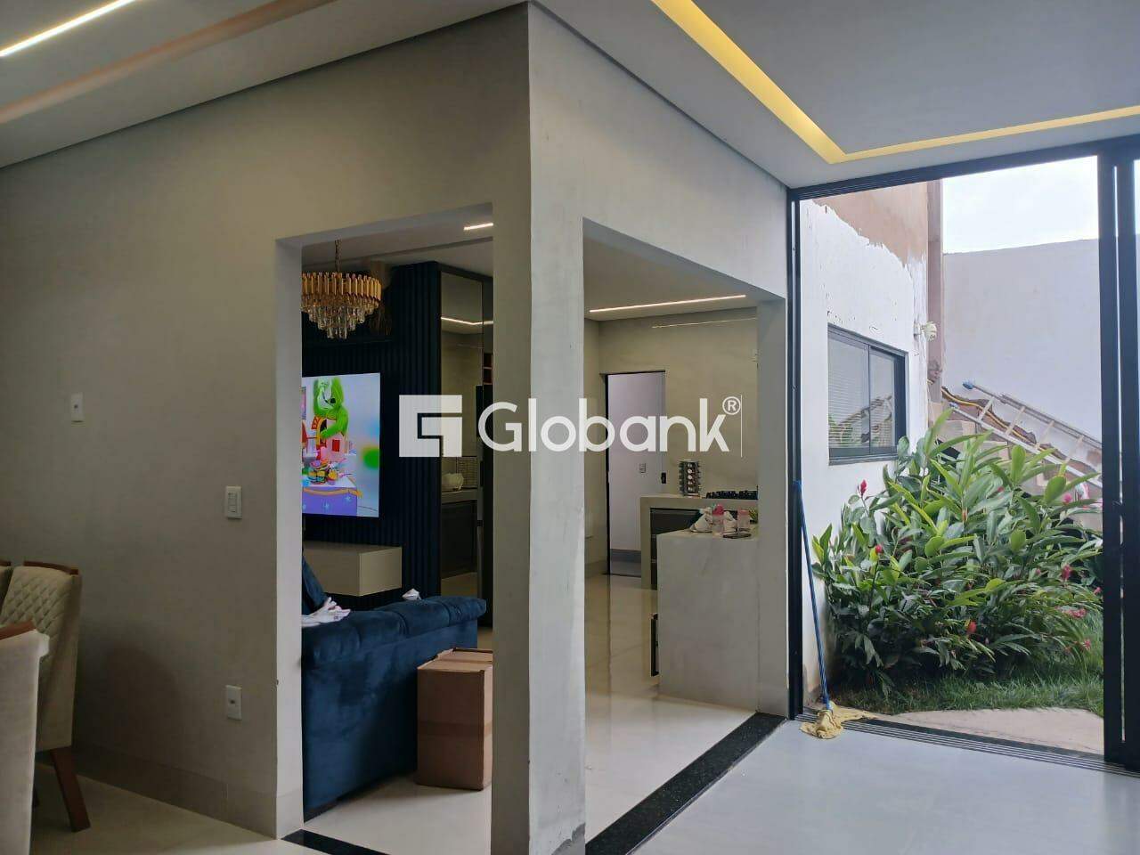 Casa 6 quartos à venda Nossa Senhora das Graças 400m² Montes Claros MG: 