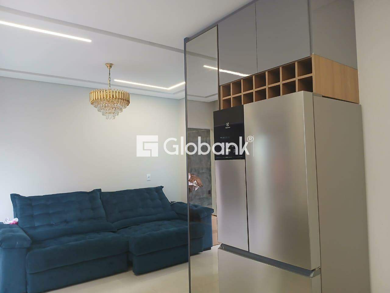 Casa 6 quartos à venda Nossa Senhora das Graças 400m² Montes Claros MG: