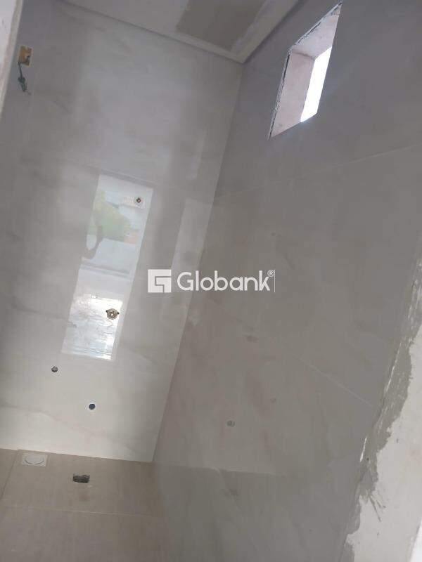 Casa 6 quartos à venda Nossa Senhora das Graças 400m² Montes Claros MG: