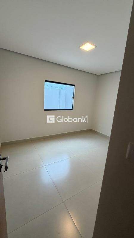 Casa 2 quartos à venda Vila Real 58,4m² Montes Claros MG: 