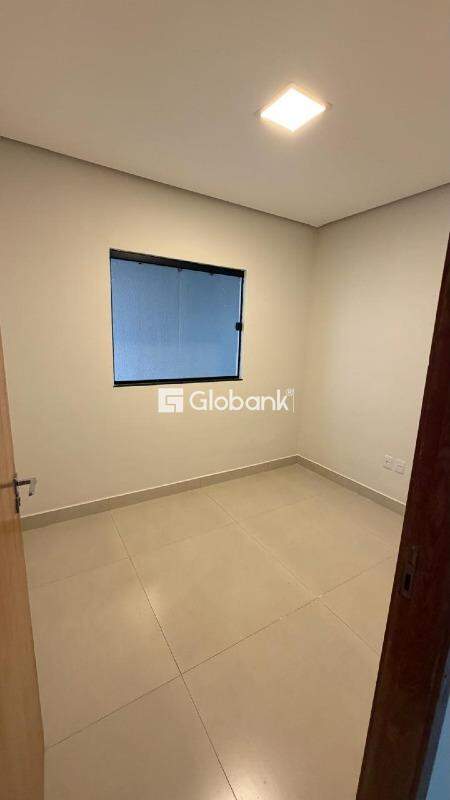 Casa 2 quartos à venda Vila Real 58,4m² Montes Claros MG: