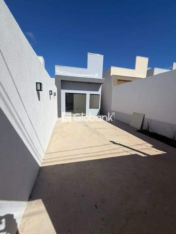 Casa 2 quartos à venda Vila Real 58,4m² Montes Claros MG: 