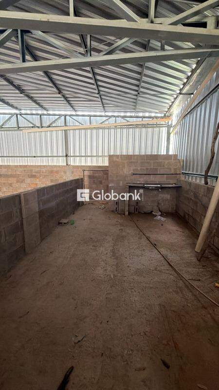 Galpão para aluguel Renascença 640m² Montes Claros MG: