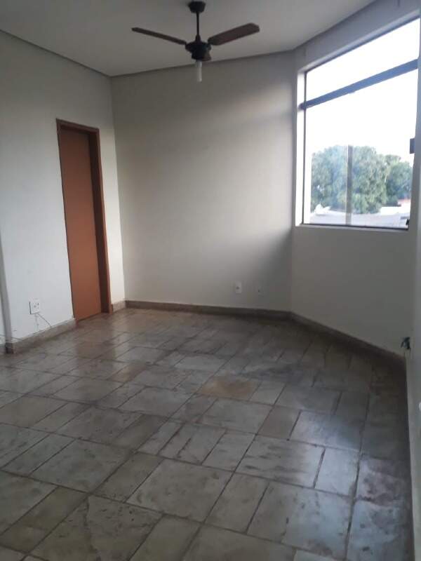 Sala comercial 1 quarto à venda Centro 42,74m² Montes Claros MG: 