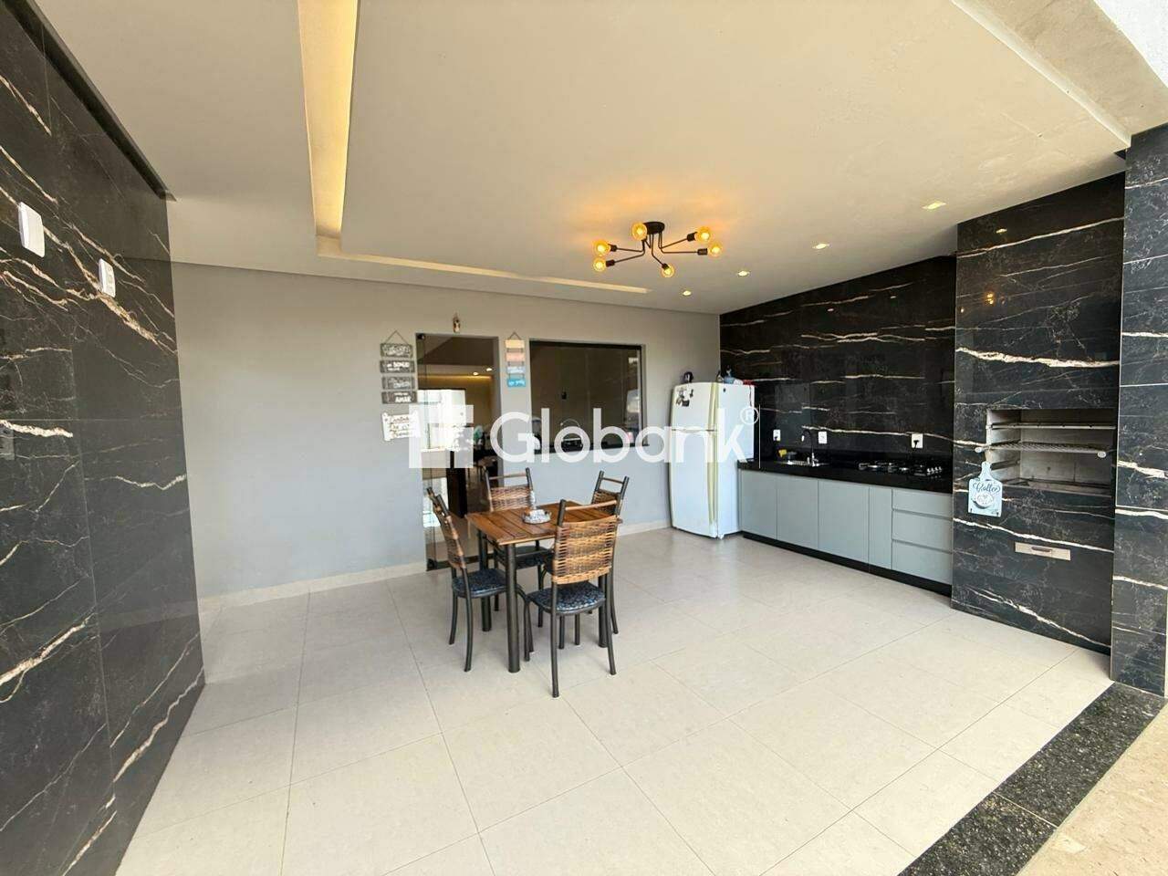 Casa 4 quartos à venda Todos os Santos 276m² Montes Claros MG: 9