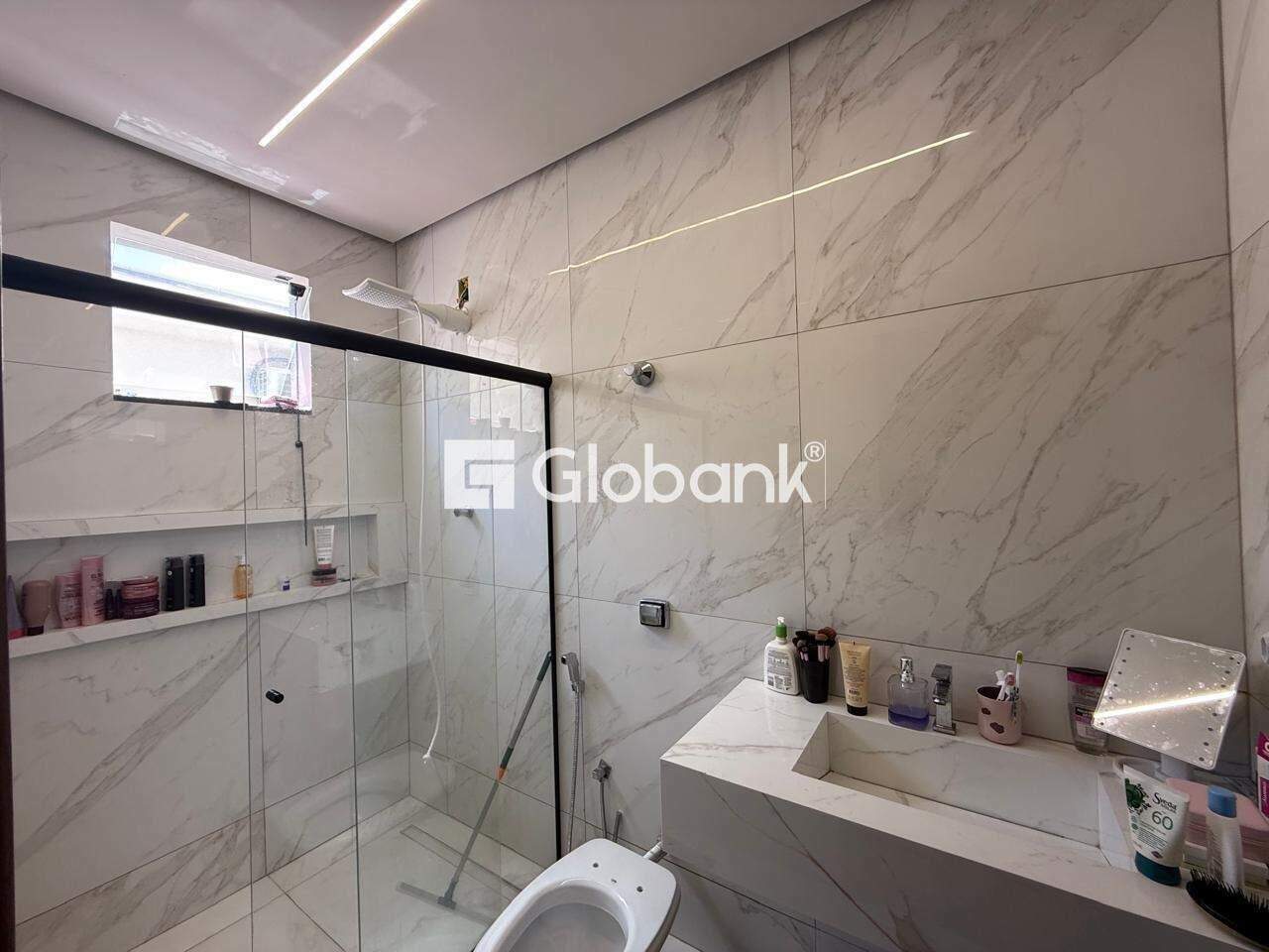 Casa 4 quartos à venda Todos os Santos 276m² Montes Claros MG: 17