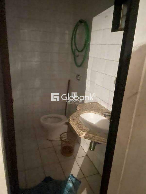 Sala comercial para aluguel Centro 190m² Montes Claros MG: | Foto_migracao | 15