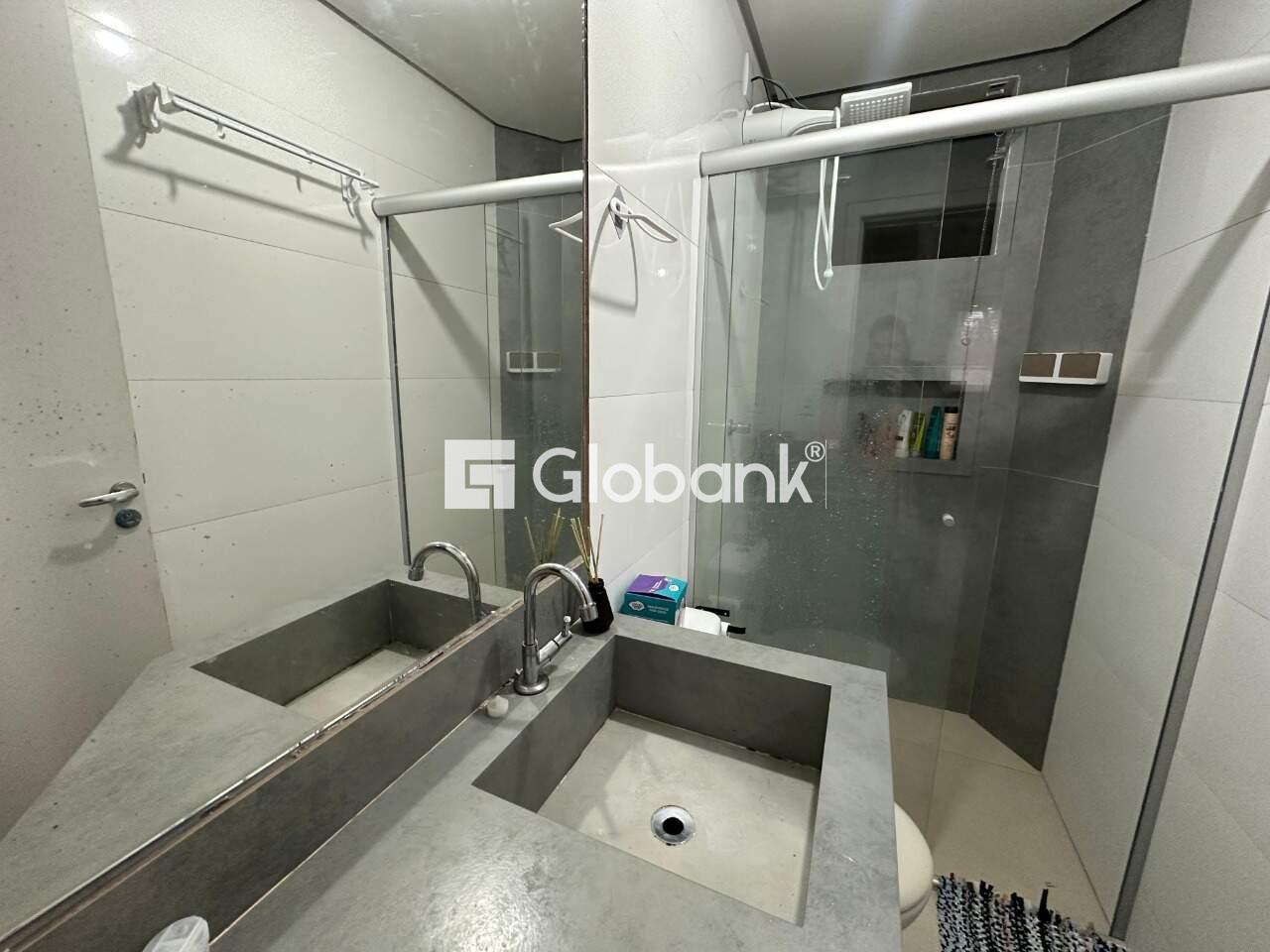 Apartamento 2 quartos à venda Todos os Santos 75m² Montes Claros MG: Banho