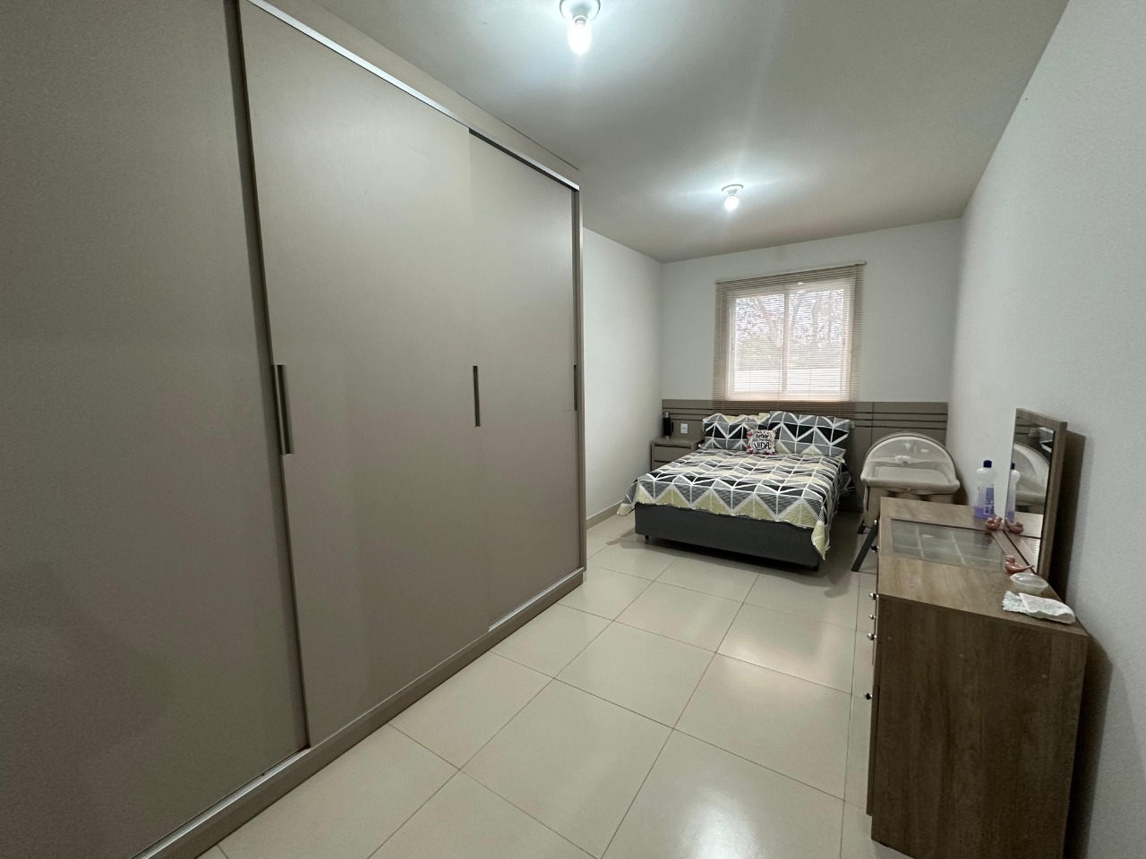 Apartamento 2 quartos para aluguel Todos os Santos 75m² Montes Claros MG: Foto quarto