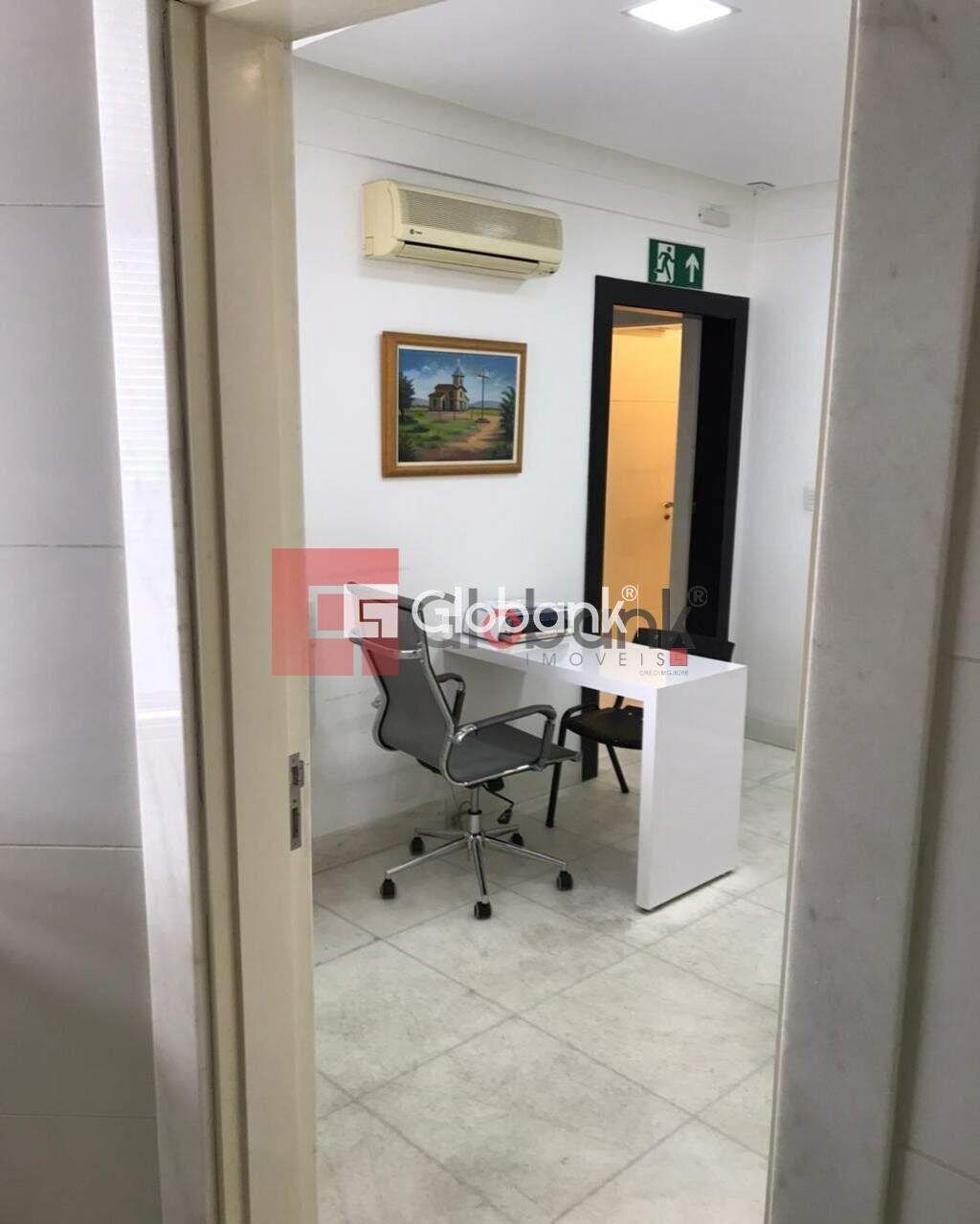 Sala comercial 1 quarto à venda Centro 32m² Montes Claros MG: | Foto_migracao | 3
