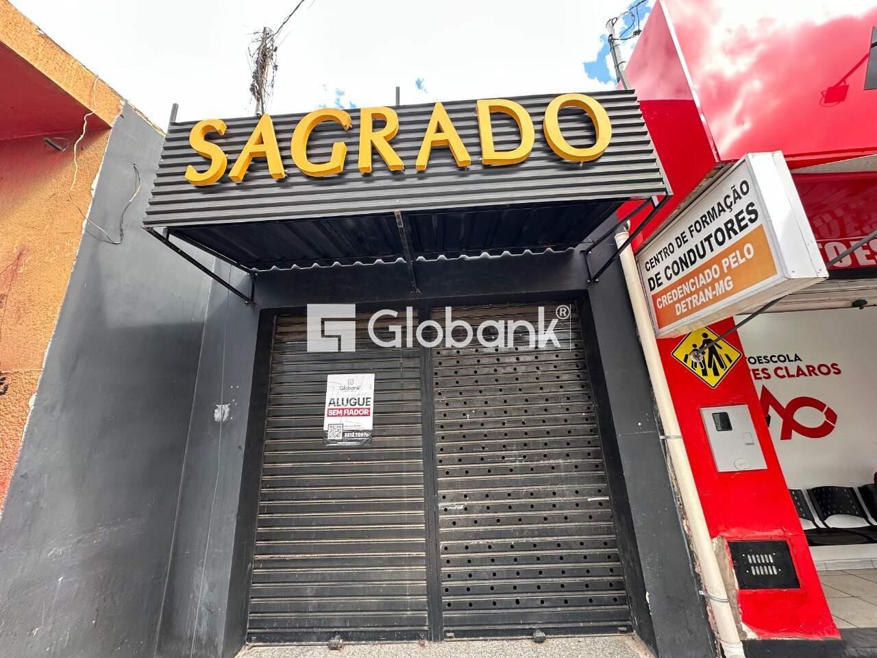 Ponto comercial 1 quarto para aluguel Santo Expedito 55m² Montes Claros MG: Fachada