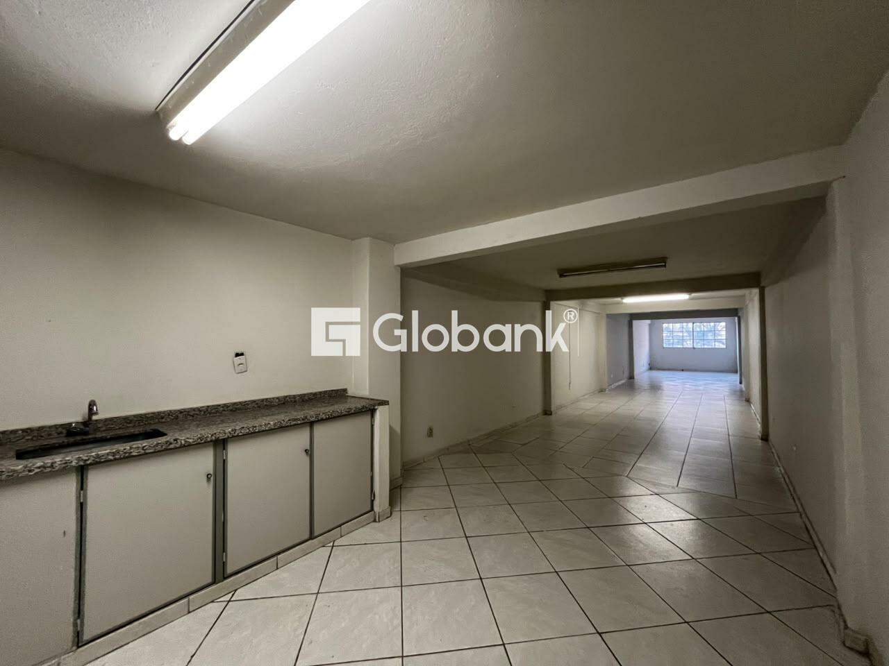 Ponto comercial 1 quarto para aluguel Centro 107m² Montes Claros MG: 