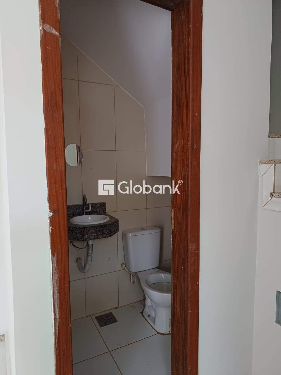 Casa 3 quartos para aluguel Independência 70m² Montes Claros MG: b6b042fe-5816-4e1a-8dfa-c63f6e5f8b08