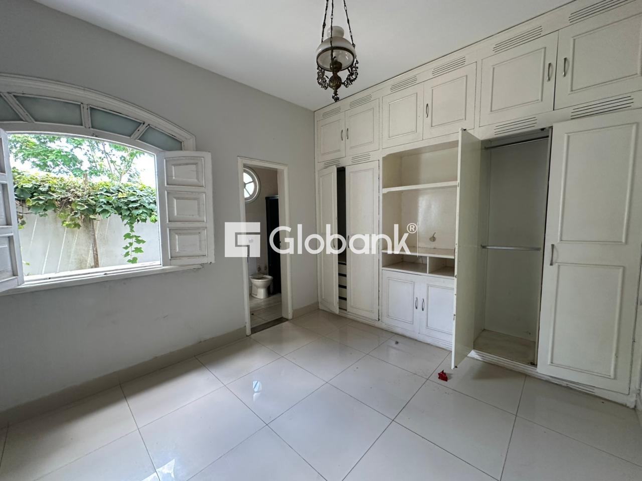 Casa 3 quartos para aluguel Jardim Panorama 250m² Montes Claros MG: Quarto