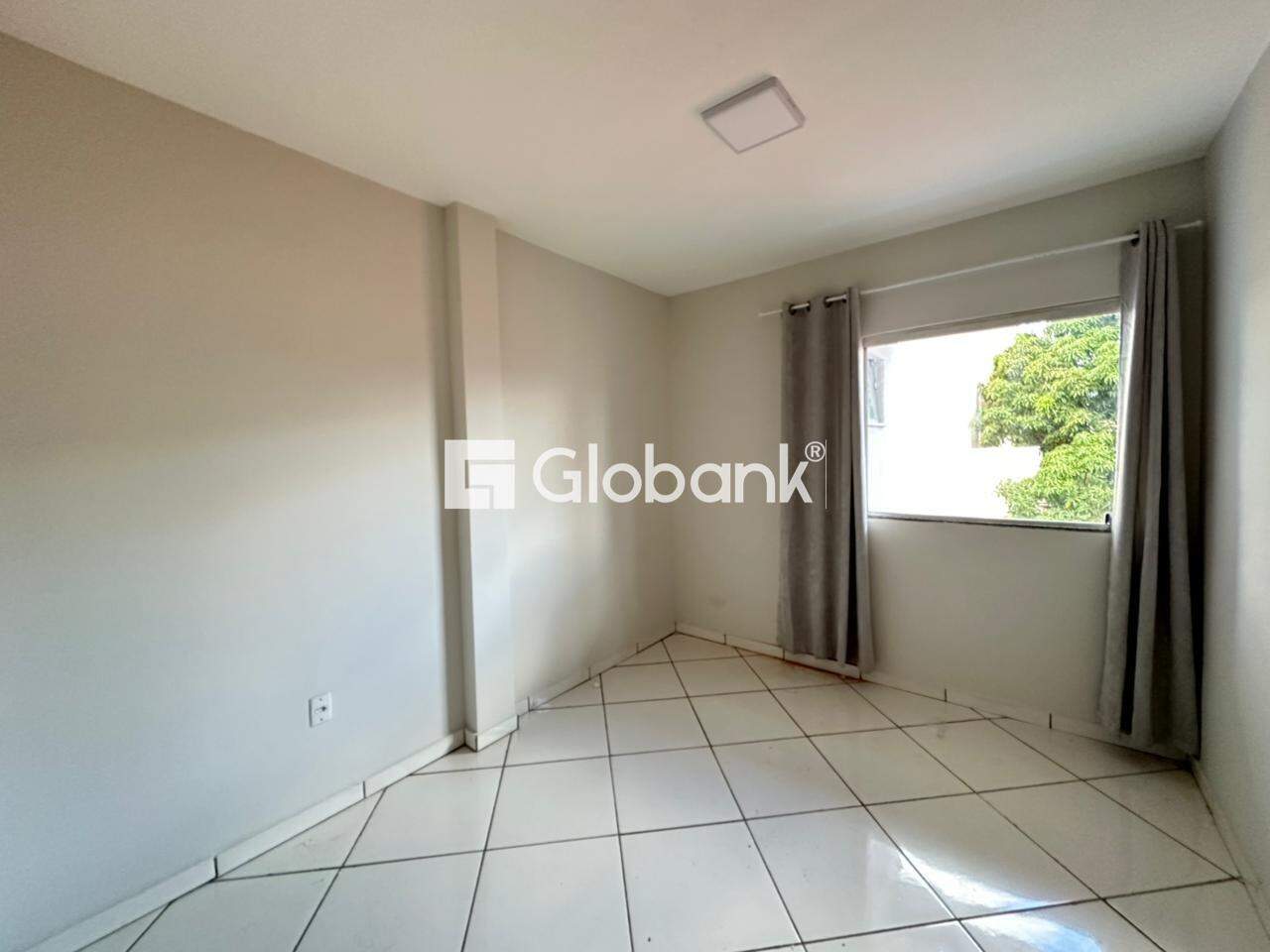 Apartamento 2 quartos para aluguel Centro 90m² Montes Claros MG: 