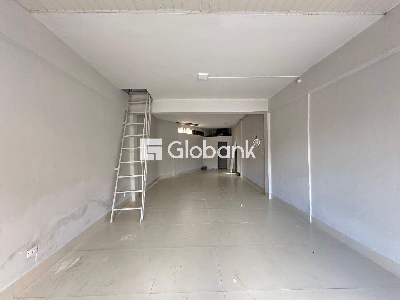 Ponto comercial 1 quarto para aluguel Centro 50m² Montes Claros MG: Ponto comercial