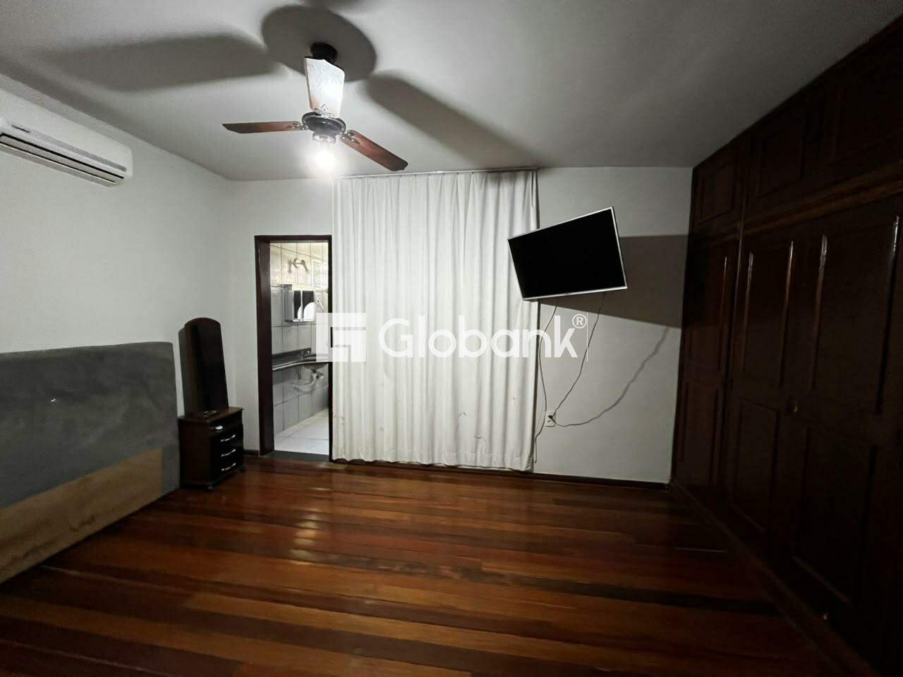 Apartamento 3 quartos para aluguel Vila Guilhermina 140m² Montes Claros MG: 