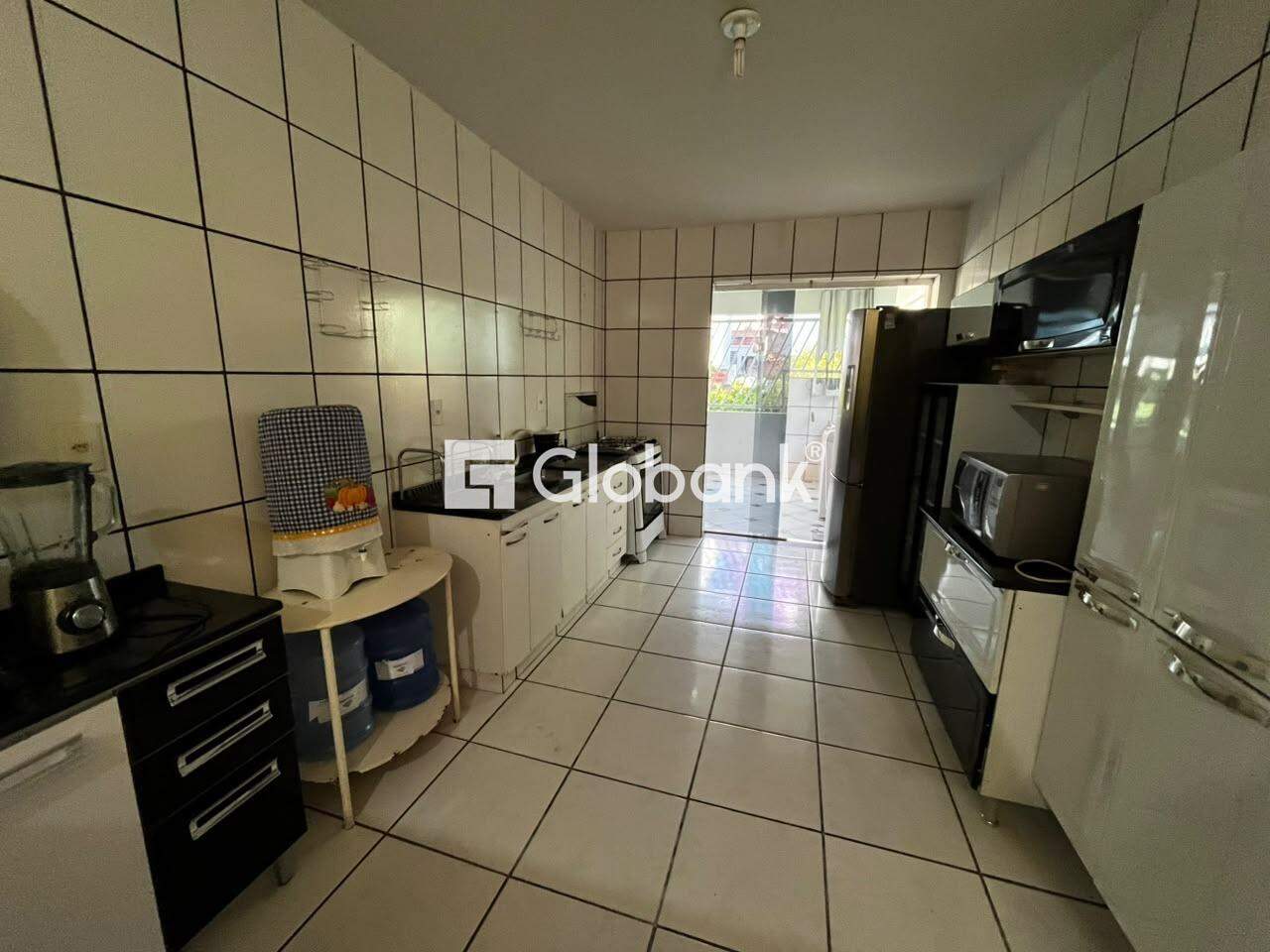 Apartamento 3 quartos para aluguel Vila Guilhermina 140m² Montes Claros MG: 