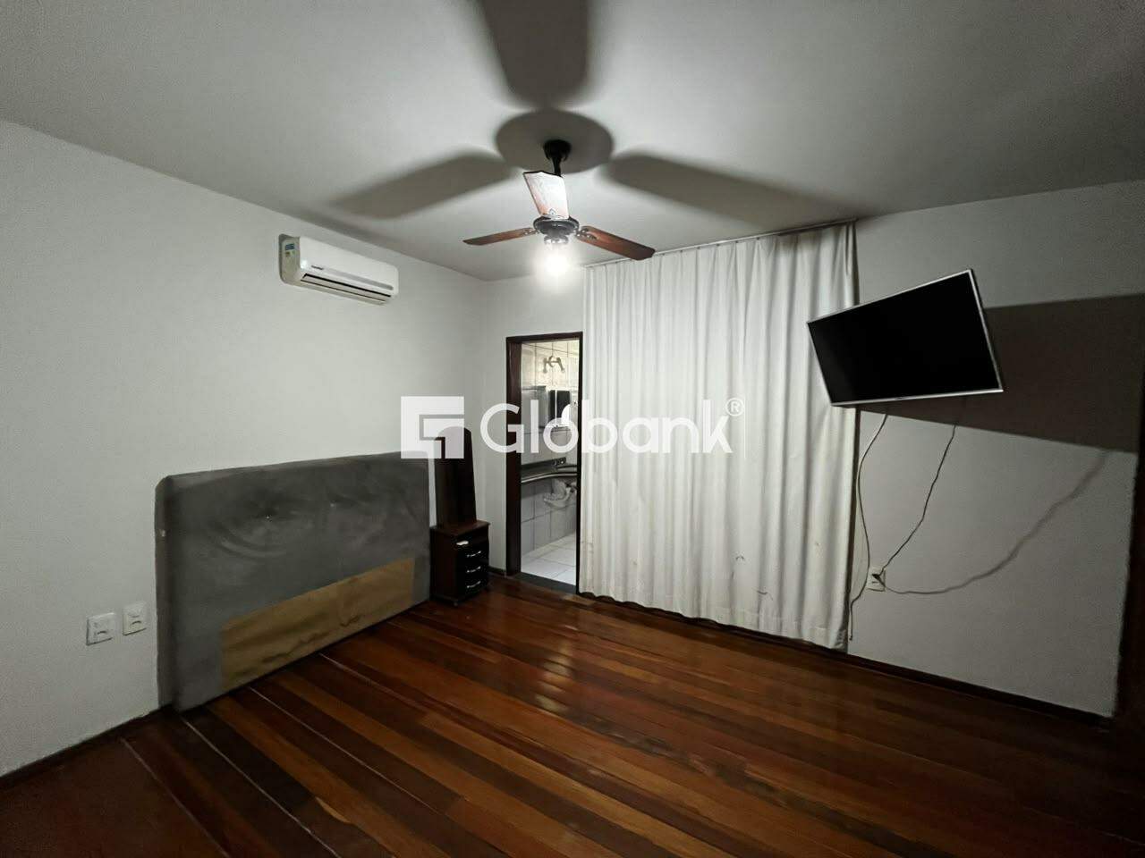 Apartamento 3 quartos para aluguel Vila Guilhermina 140m² Montes Claros MG: 