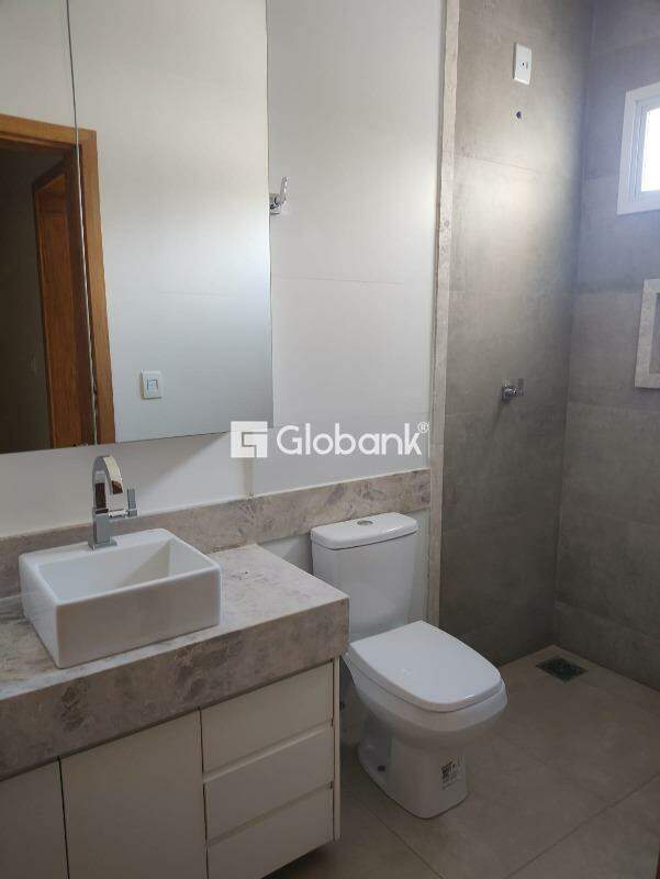 Casa 3 quartos à venda Loteamento Reserva Real 75m² Montes Claros MG: