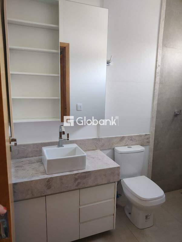 Casa 3 quartos à venda Loteamento Reserva Real 75m² Montes Claros MG:
