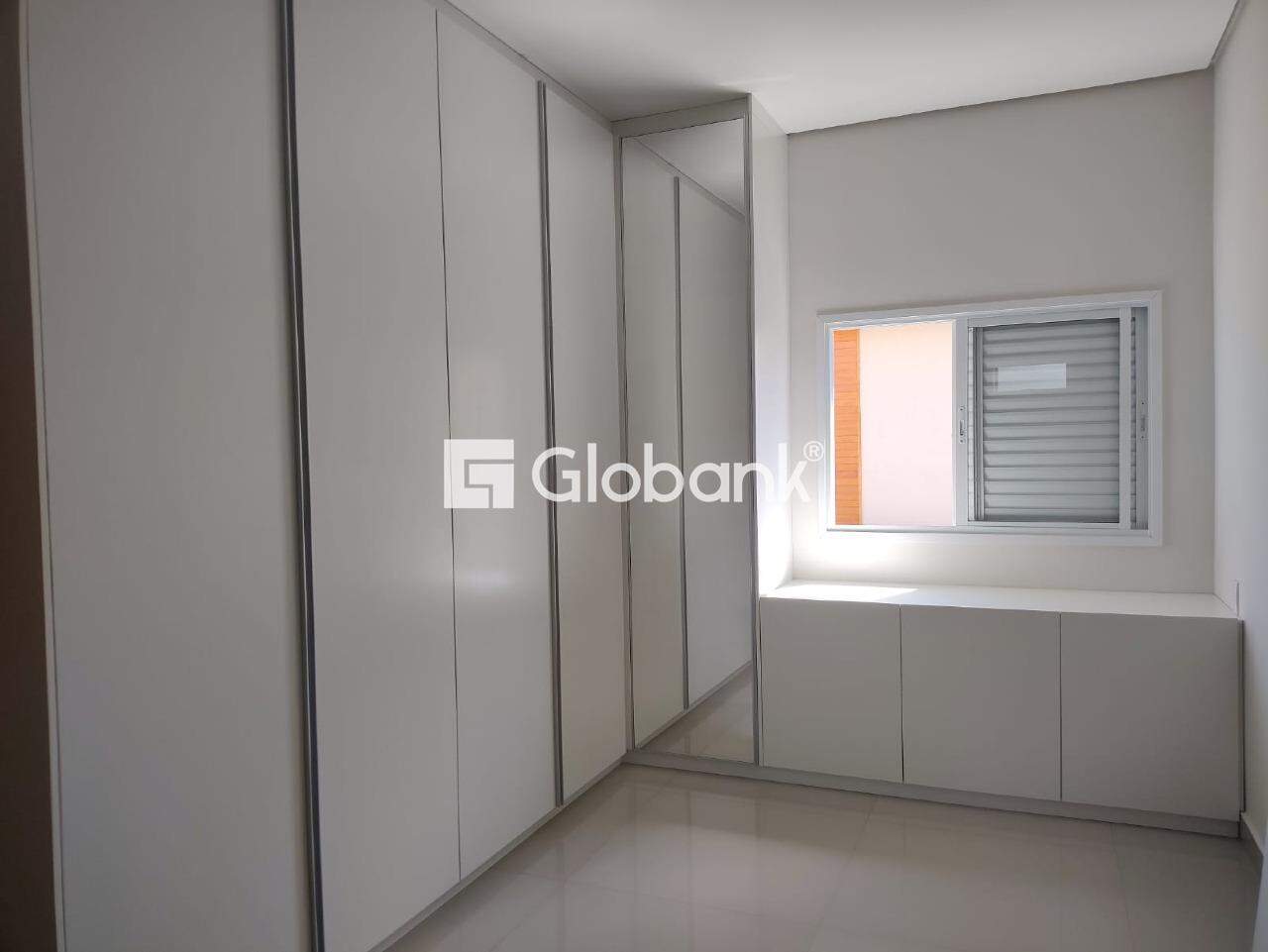 Casa 3 quartos à venda Loteamento Reserva Real 75m² Montes Claros MG: