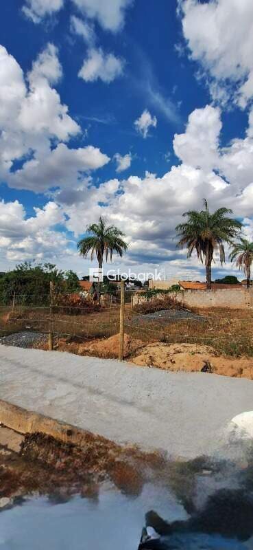 Terreno à venda Vila Nova 160,2m² Montes Claros MG: | Foto_migracao | 3