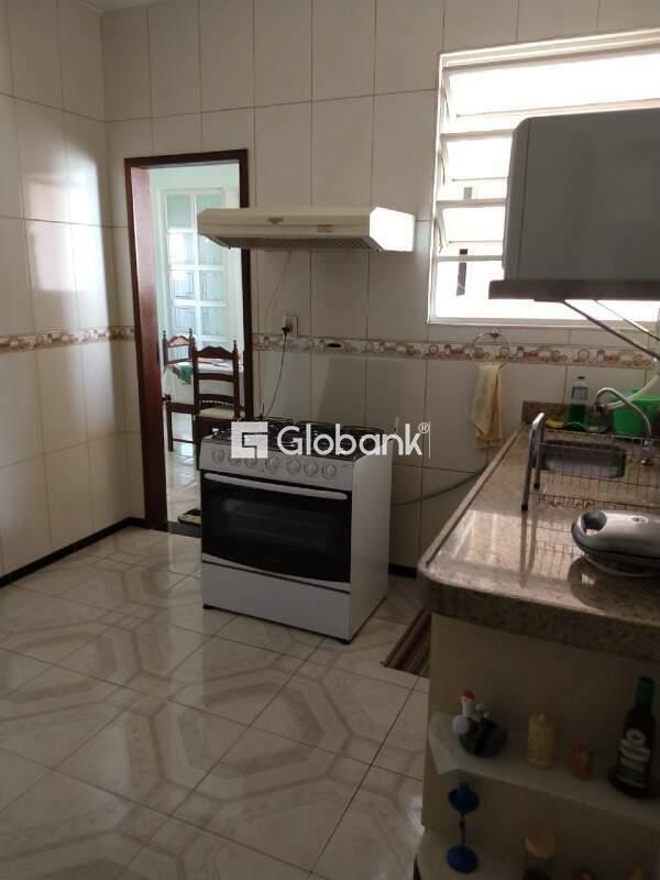 Apartamento 3 quartos à venda Centro 116m² Montes Claros MG: | Foto_migracao | 1