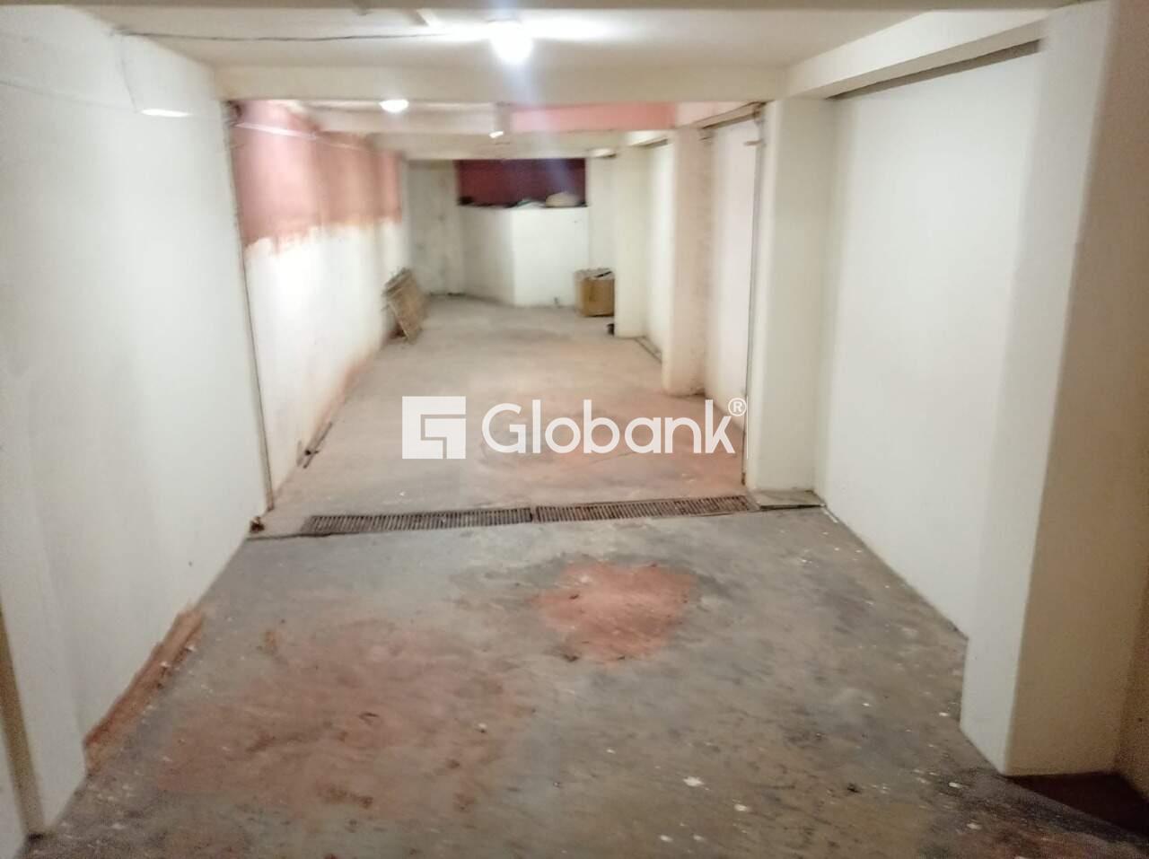 Apartamento 3 quartos à venda Centro 116m² Montes Claros MG: GARAGEM | Foto_migracao | 1