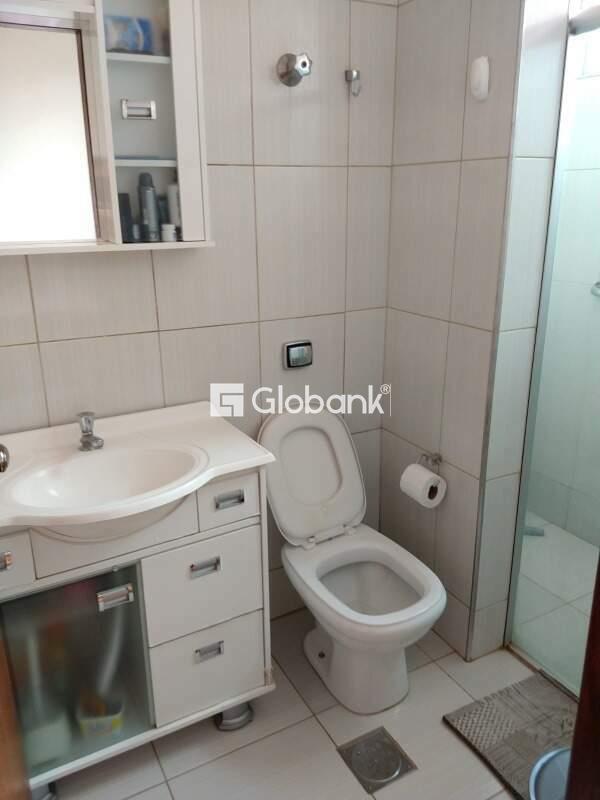 Apartamento 3 quartos à venda Centro 116m² Montes Claros MG: BANHEIRO SOCIAL | Foto_migracao | 5