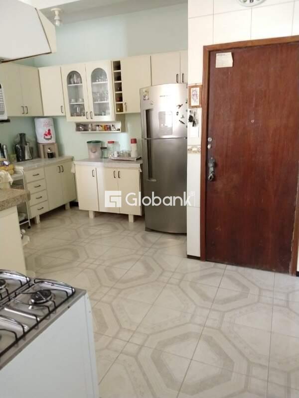 Apartamento 3 quartos à venda Centro 116m² Montes Claros MG: COZINHA AMPLA | Foto_migracao | 13