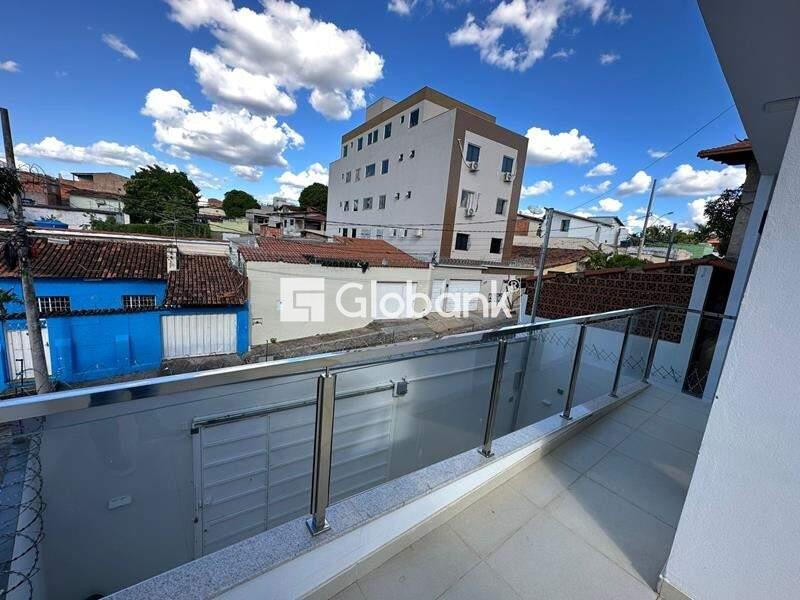Casa 4 quartos à venda Vila Guilhermina 150m² Montes Claros MG: sacada | Foto_migracao | 10