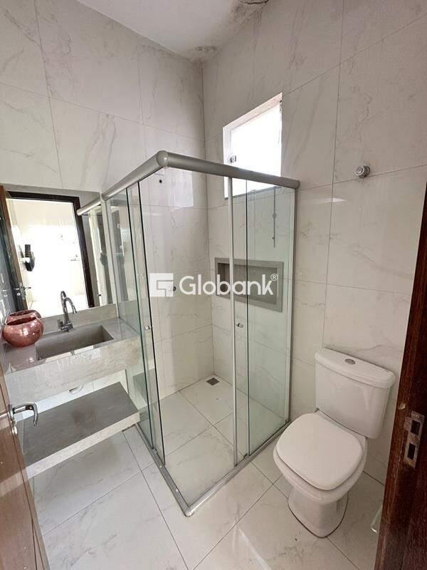 Casa 4 quartos à venda Vila Guilhermina 150m² Montes Claros MG: banheiros | Foto_migracao | 9