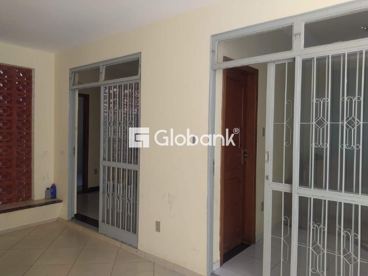 Casa 3 quartos à venda Cândida Câmara 250m² Montes Claros MG: | Foto_migracao | 3