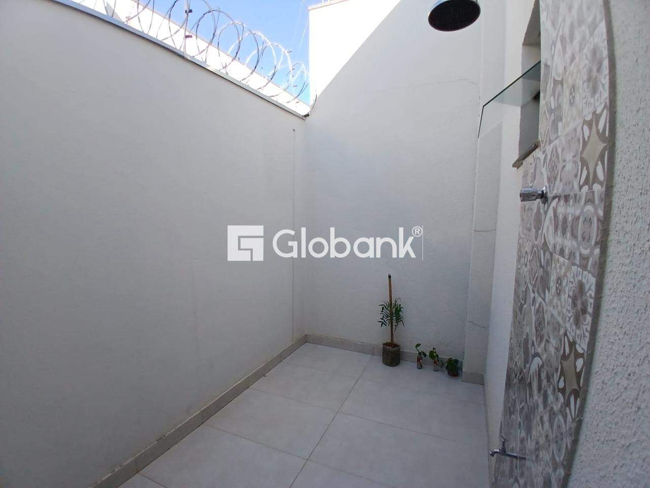 Casa 2 quartos à venda Ibituruna 110m² Montes Claros MG: