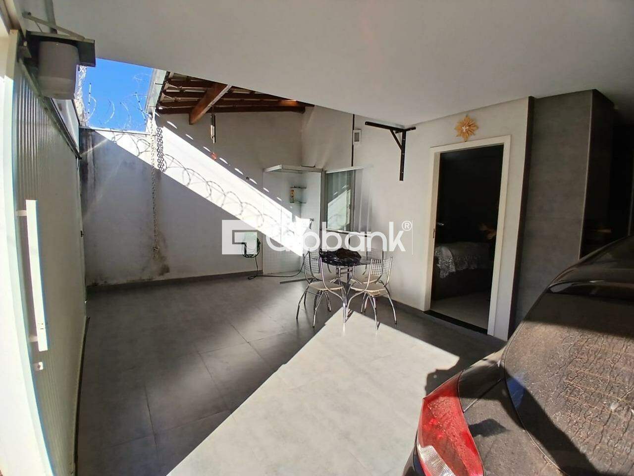 Casa 2 quartos à venda Ibituruna 110m² Montes Claros MG:
