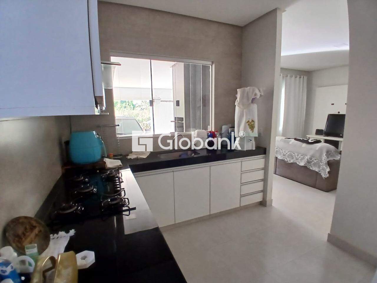 Casa 2 quartos à venda Ibituruna 110m² Montes Claros MG: 