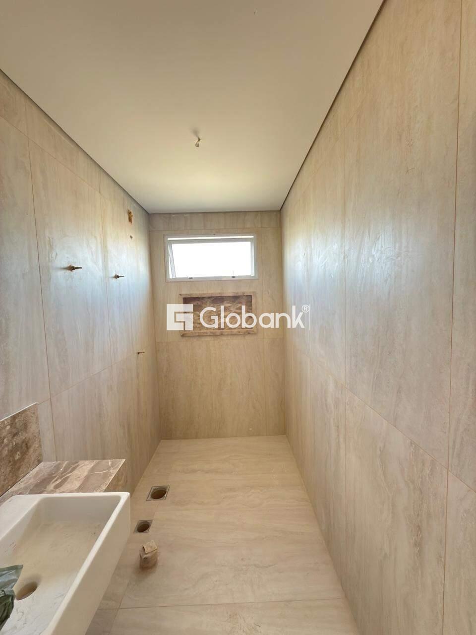 Apartamento 3 quartos à venda Jardim São Luiz 200,86m² Montes Claros MG: 2