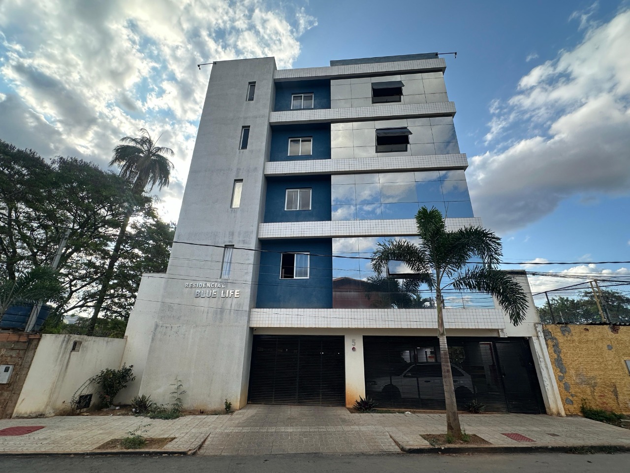 Apartamento 2 quartos para aluguel Todos os Santos 30m² Montes Claros MG: Fachada